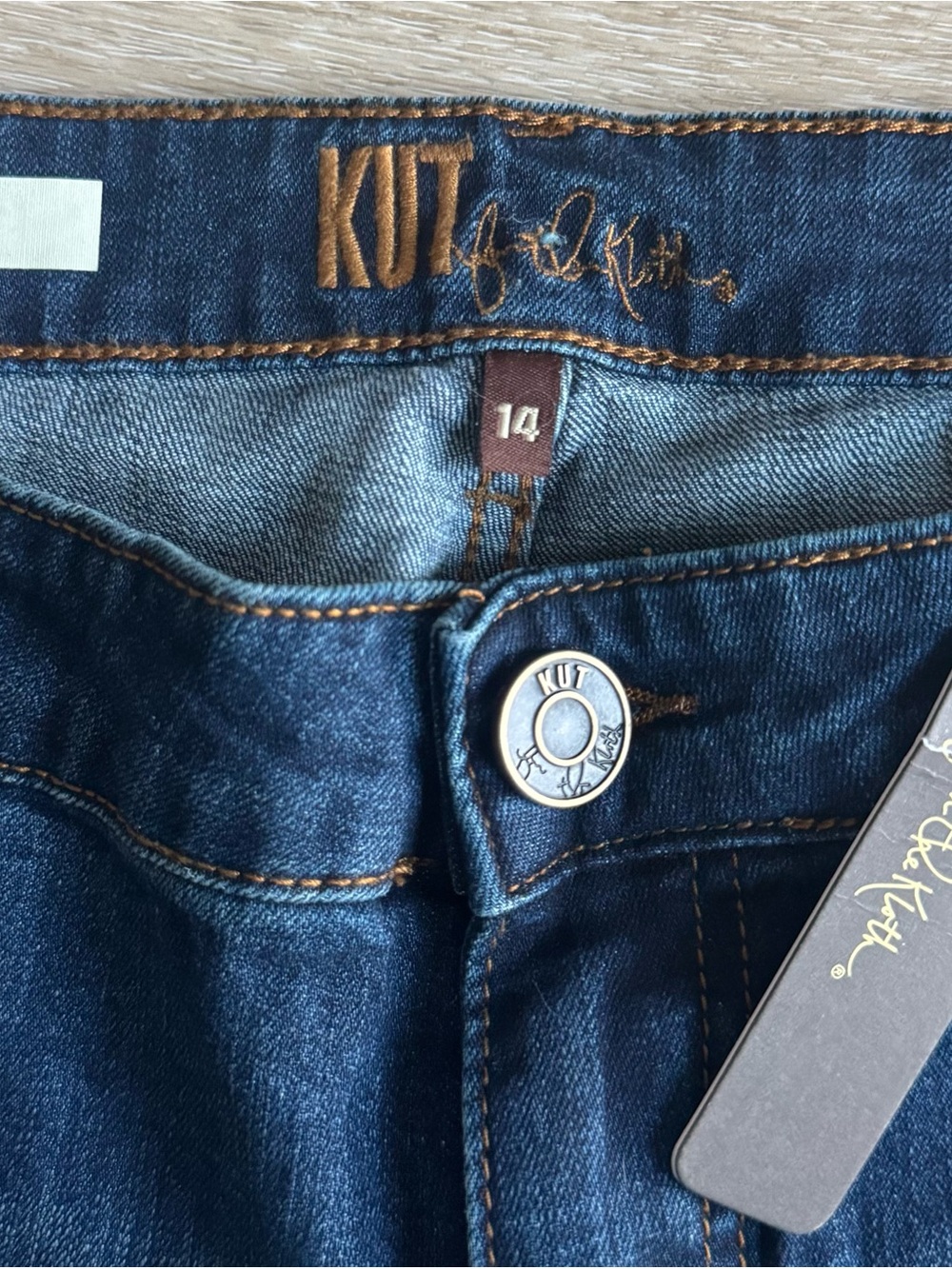 *NWT* KUT from the Kloth Katy Boyfriend Jeans (Style: KP799MG1R) $50 (reg $94) - Picture 7 of 9